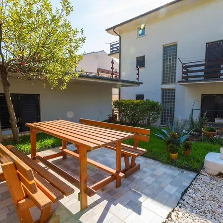 Stupar 3 - Hr-09721-03 By Interhome Appartement *